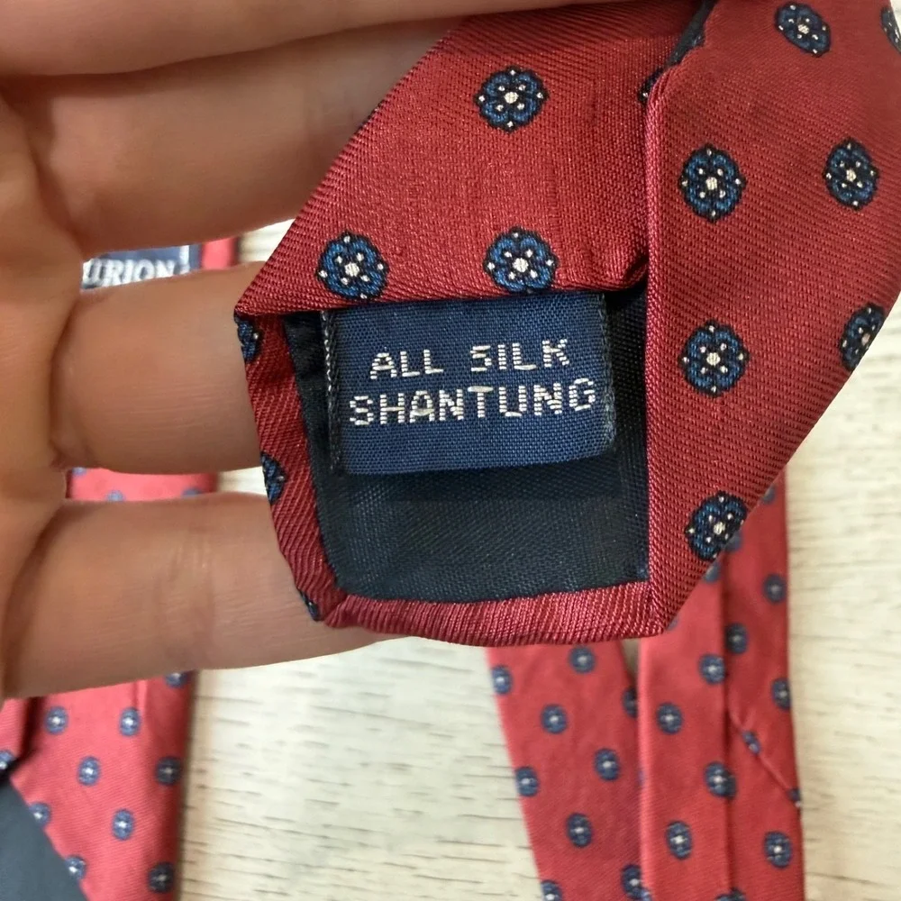 Vintage Centurion San Francisco Silk Tie Repeat Pattern 1960s 70's | 3.25